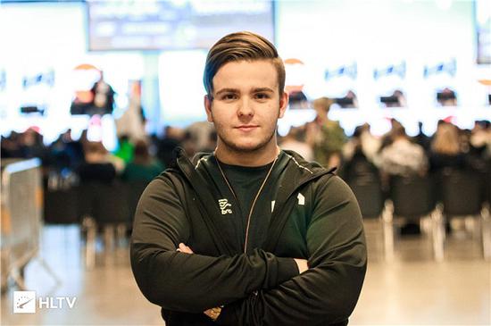 DOTA2与怪物猎人联动活动精彩上线